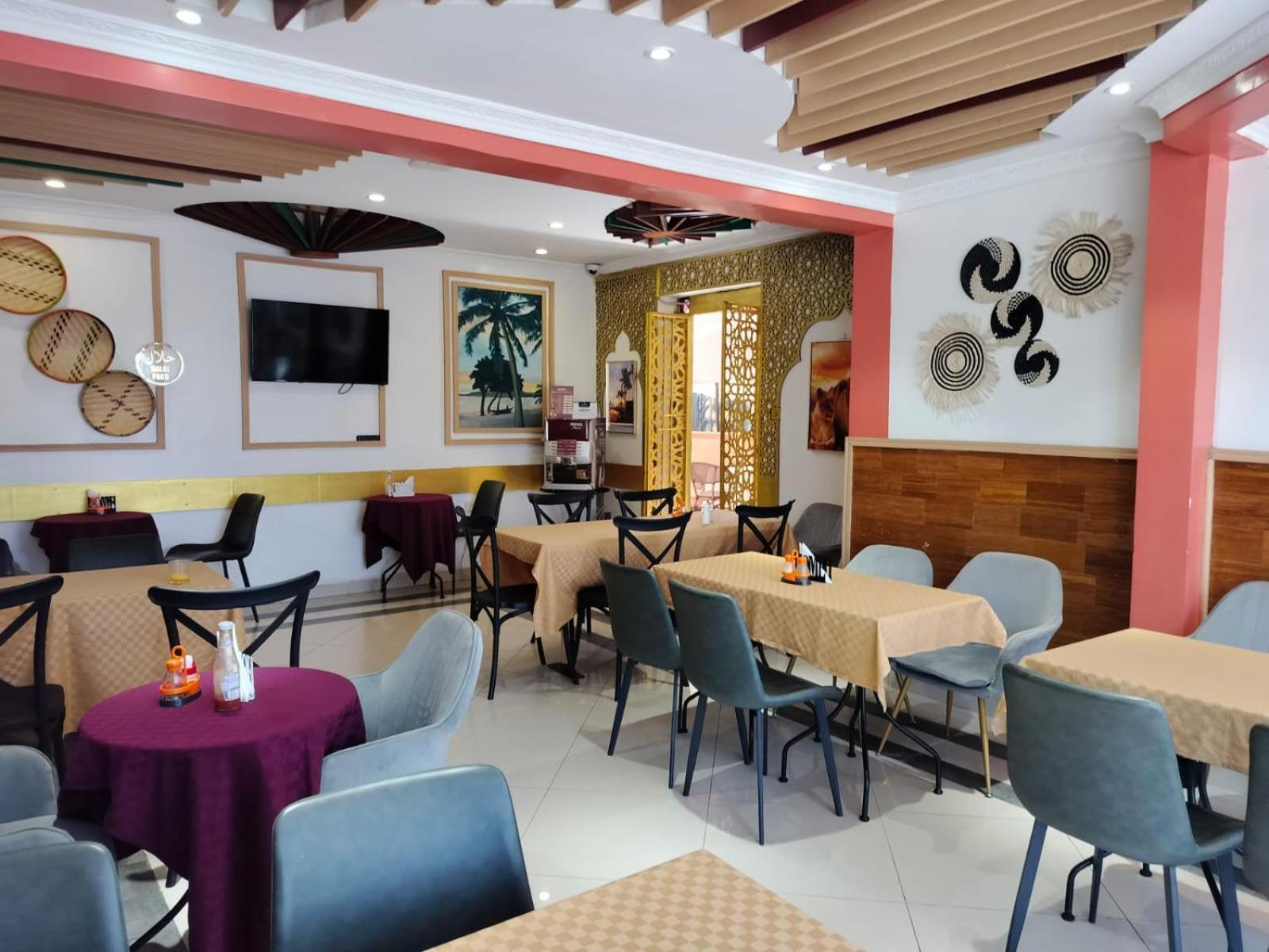 Raha Hotel & Suites ナイロビ エクステリア 写真