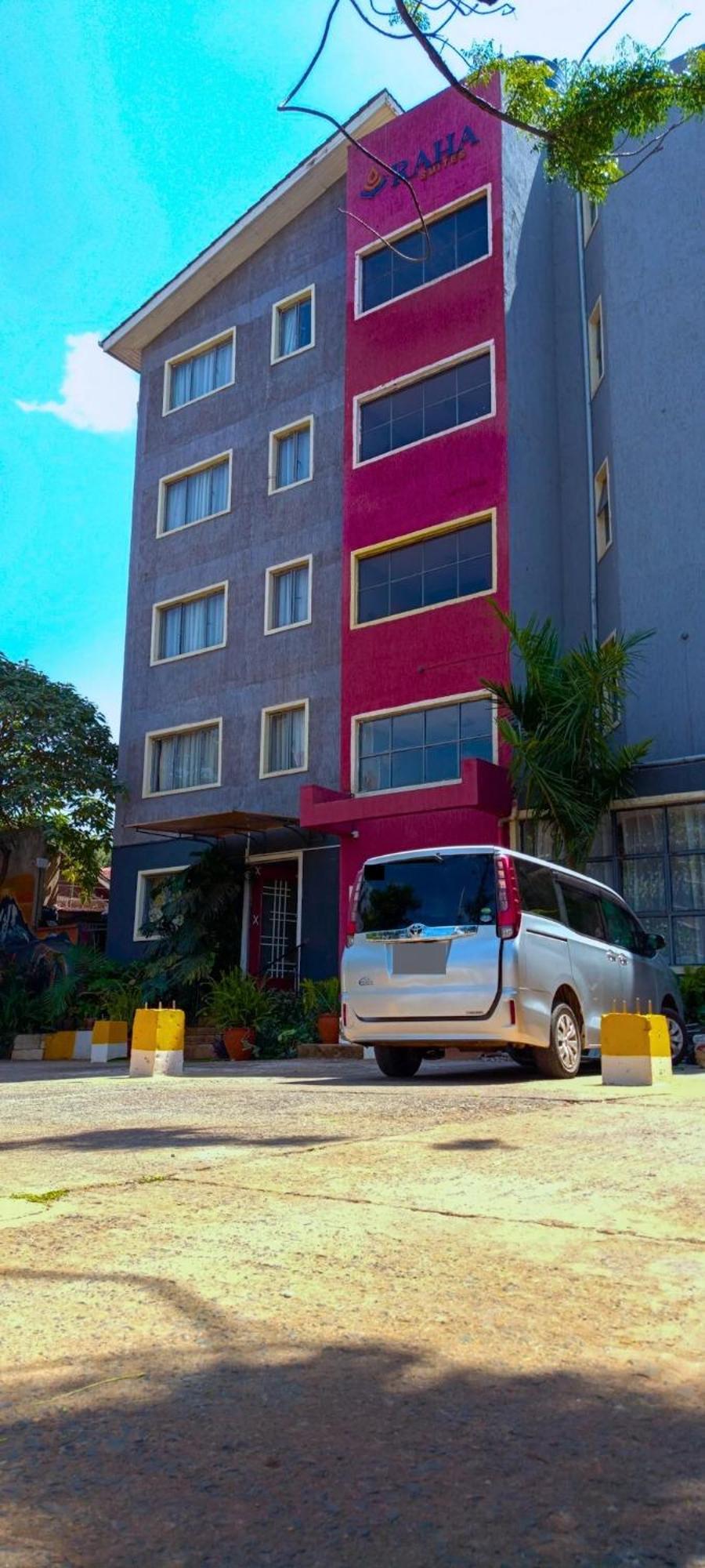 Raha Hotel & Suites ナイロビ エクステリア 写真
